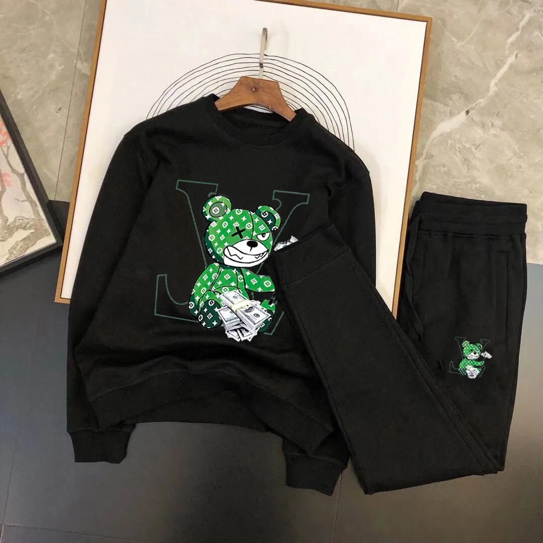 🅿️380 [LV Louis Vuitton] (Fat Man Gospel) hot-selling suit is coming. Focus on the original version of the official website. 2025 new hot-selling sweatshirt suit. The original order is hard to buy🇭🇰. It is the meticulous work of top designers for a fitting and perfect upper body effect. All-natural high-quality Roman cotton 100%, close-fitting comfort, noble and elegant! Original hardware embodies elegance and nobility! Counter size: M-5XL (maximum wear up to 220 pounds)